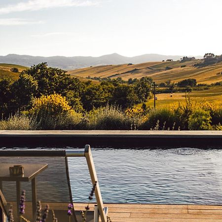 Agriturismo Podere Il Fornacino Santa Luce Eksteriør bilde